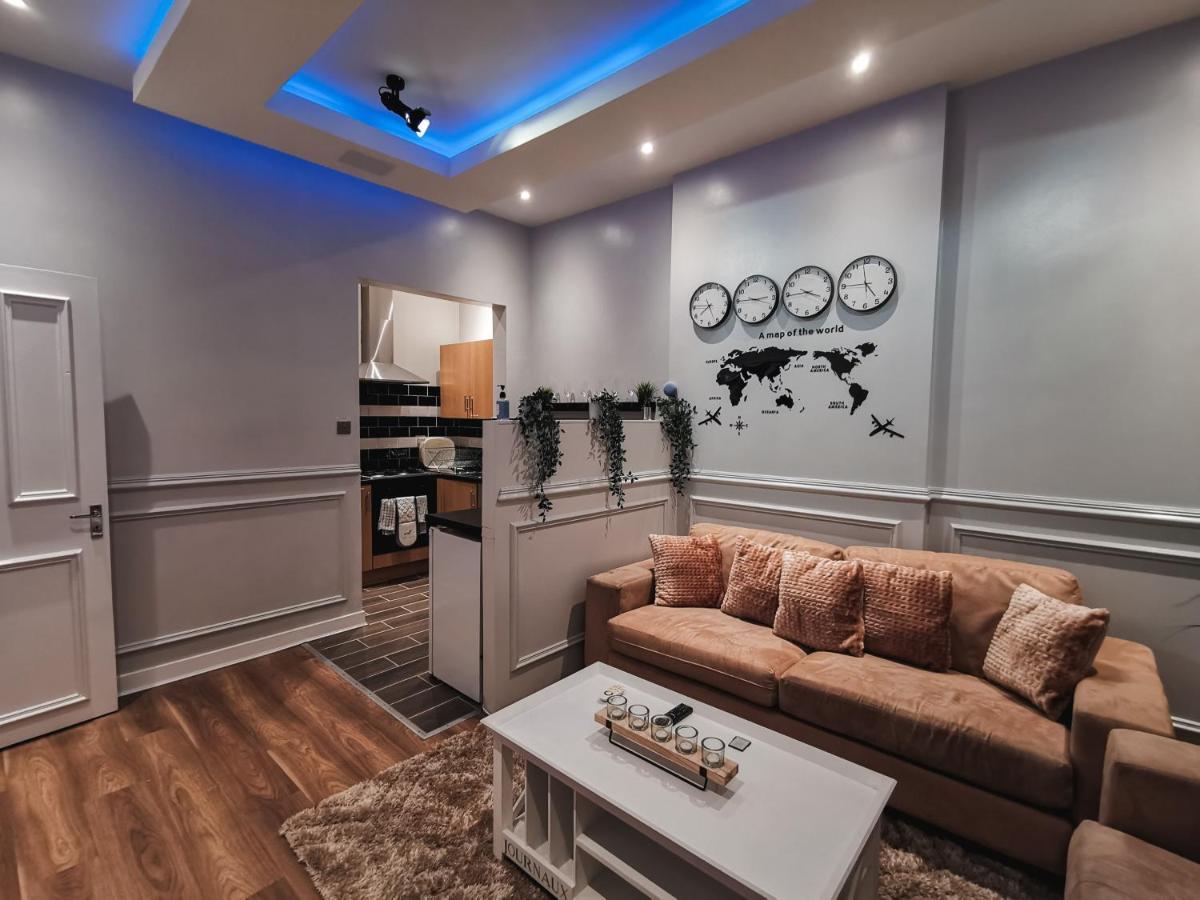 Luxurious 3 Bedroom Apartment: Heart Of Westend Глазго Экстерьер фото