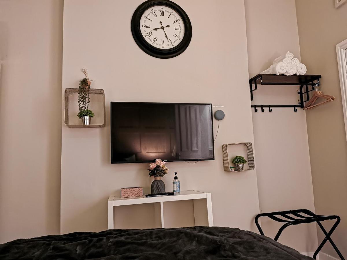 Luxurious 3 Bedroom Apartment: Heart Of Westend Глазго Экстерьер фото